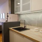 Tower Seven Apartamento *